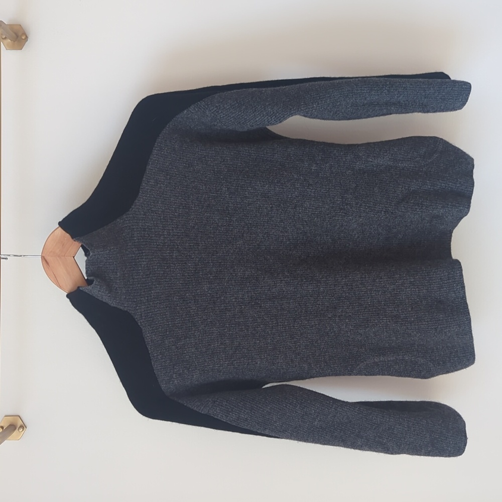 Brown Allen pocketed merino turtleneck